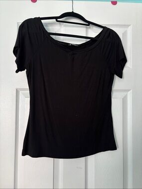 SHEIN Black Short Sleeve Women's Top